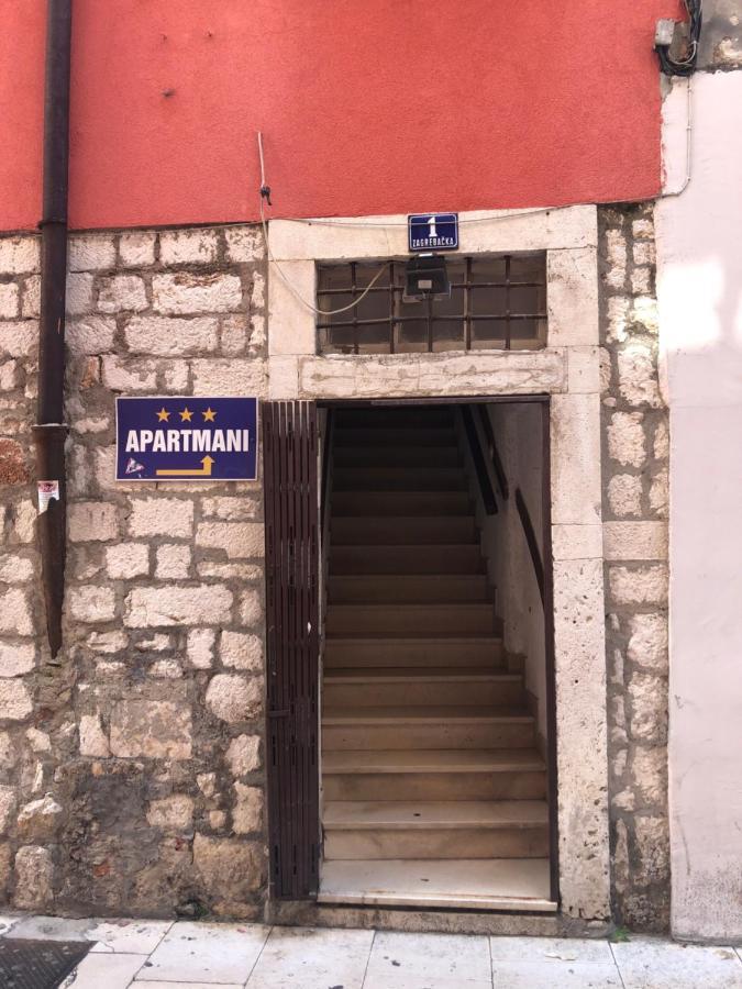 Top City Center Apartments Šibenik Buitenkant foto