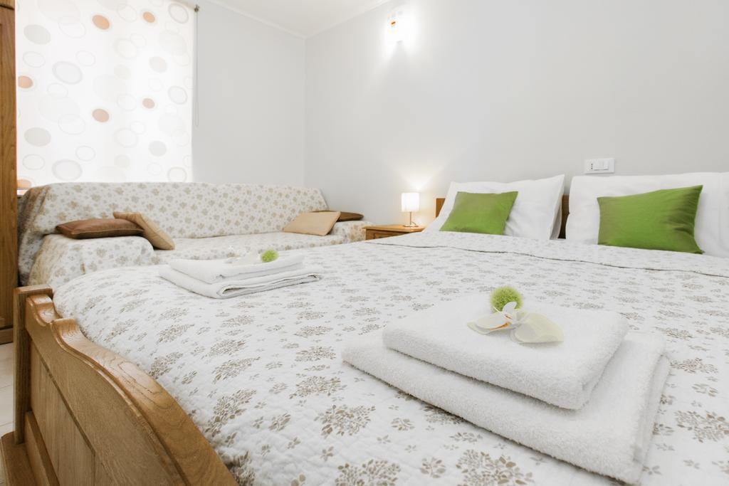 Top City Center Apartments Šibenik Buitenkant foto