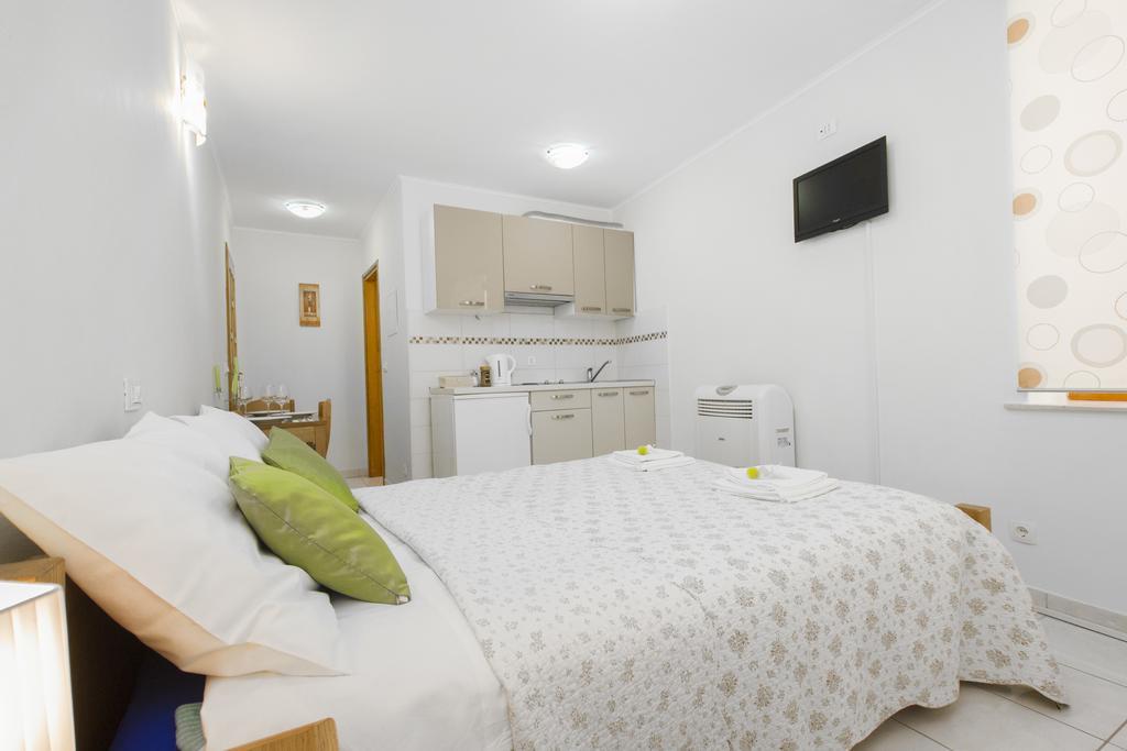 Top City Center Apartments Šibenik Buitenkant foto