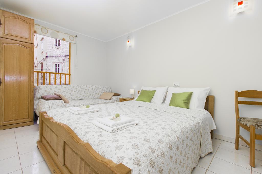 Top City Center Apartments Šibenik Buitenkant foto